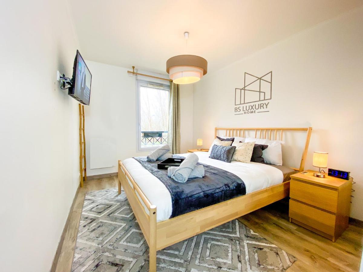 Апартаменты The Grey House - Parking - Piscine - Rer A 6 Min Бюсси-Сен-Жорж Экстерьер фото